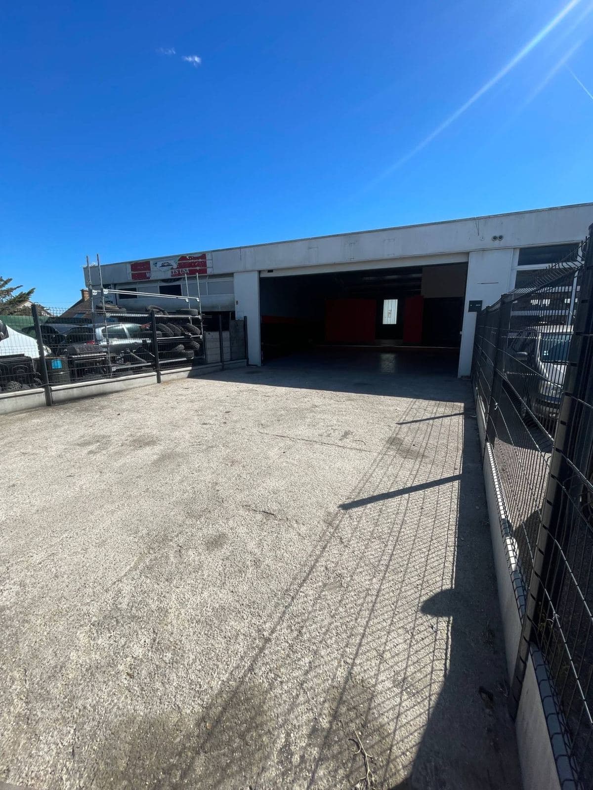 Linas (91310) — Local d'Activité / Stockage 105 m² (RN20) — photo 1