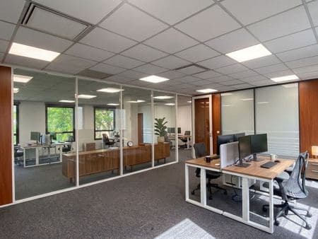 Massy (91300) — Bureaux Rénovés avec Terrasse Privative (Lot 16) — photo 2